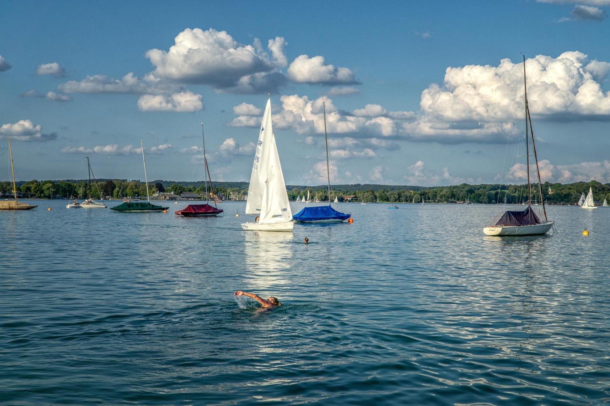 5 Sterne Penthouse-Loft Gut Stohrerhof Bis 4 Personen Dießen am Ammersee Eksteriør billede