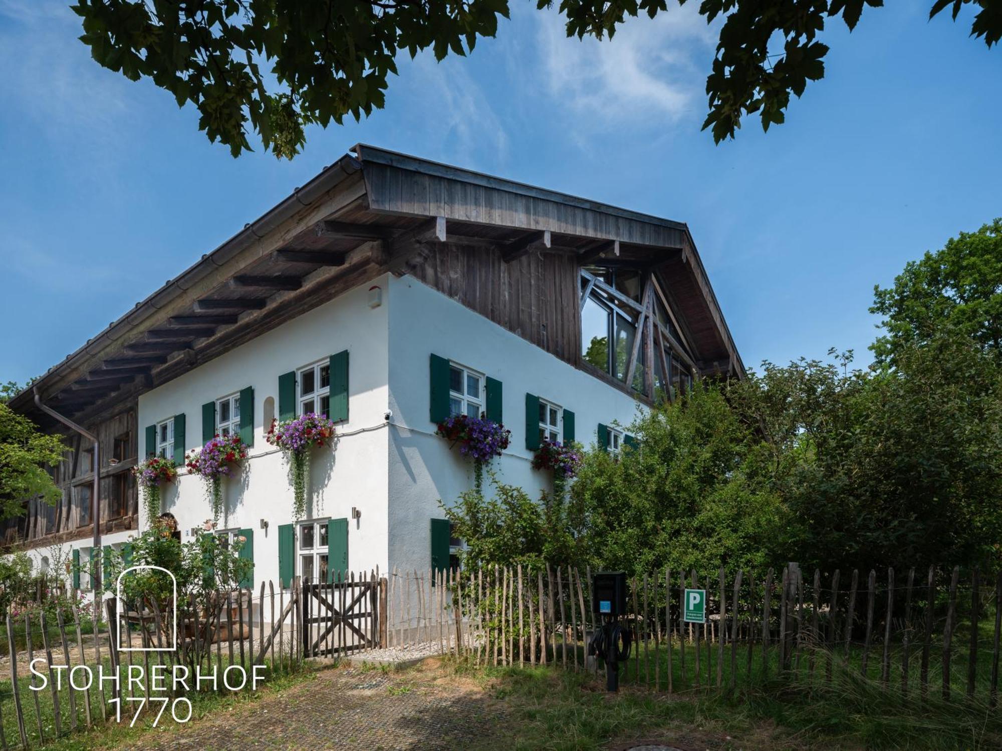 5 Sterne Penthouse-Loft Gut Stohrerhof Bis 4 Personen Dießen am Ammersee Eksteriør billede