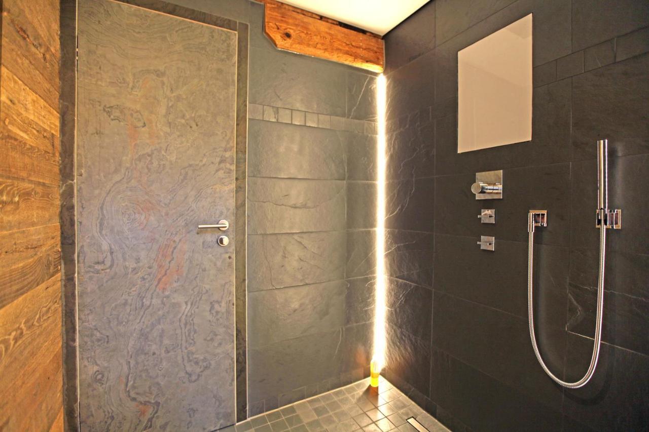 5 Sterne Penthouse-Loft Gut Stohrerhof Bis 4 Personen Dießen am Ammersee Eksteriør billede